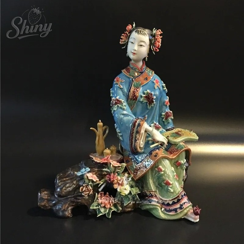 Interior Design Apartment - Shiwan Ceramic Lady Statue Home Living