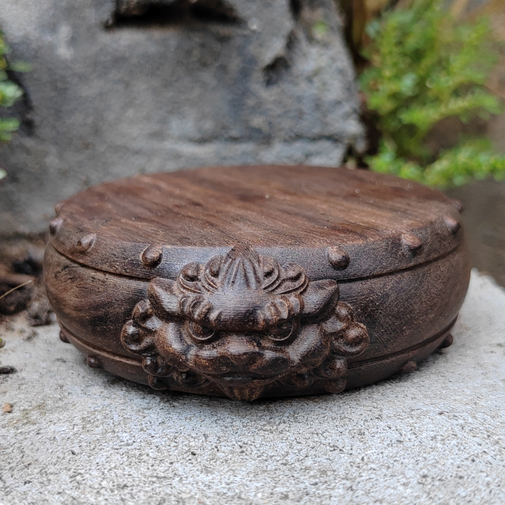 Wooden Solid Drum-Shaped Base  - Interior Design Apartment ulasan dan harga